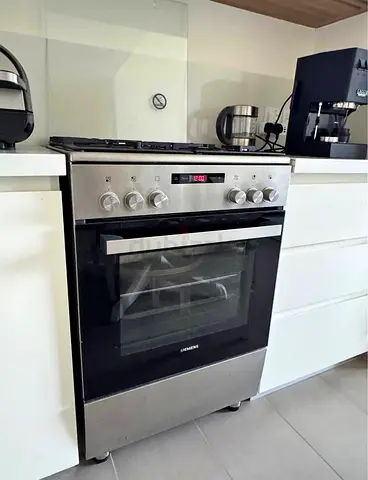Siemens 4 Gas Burners Combination Cooker HX8P3AE50M