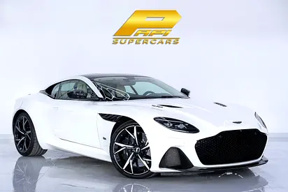 2019 Aston Martin DBS 照片 2