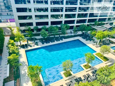 READY TO MOVE 2BEDROOM POOL VIEW
