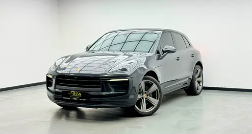 2023 Porsche Macan, Warranty, Full Service History, Fully Loaded, Excellent Condition, GCC