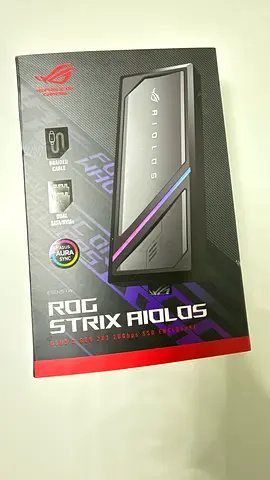 ASUS ROG Strix Arion SSD Enclosure (USB 3.2 Gen 2x2) - Boxed + 512 Hard NVM