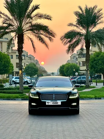 صورة 5 لـ 2019 Lincoln CONTINENTAL