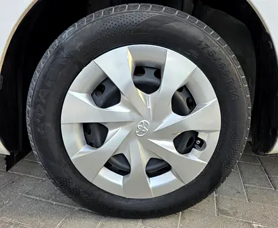 صورة 18 لـ 2022 Toyota YARIS