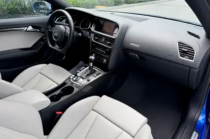 2015 AUDI RS5 — фото 14