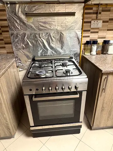 Cooking range