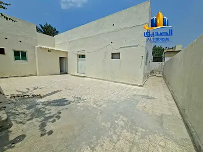 Spacious Near park 3 BHK Villa parking space 2 bathroom only 45k
