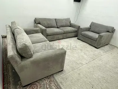 Perfect condition crate&barrel sofa set