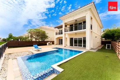 Polo View, Vacant, Stand alone, private pool