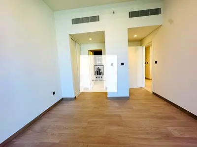 Specious luxury apartment for rent