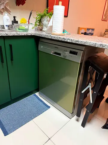 Built-in Siemens Dishwasher - Good Working Condition