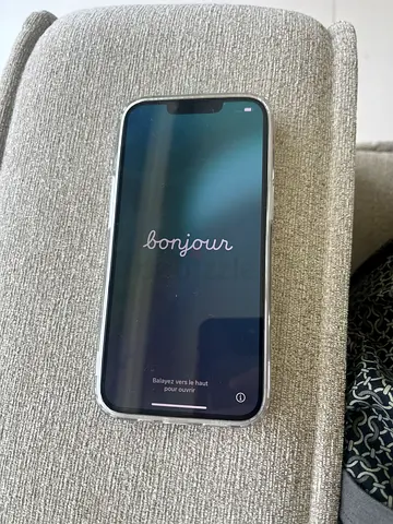 iPhone 14 - 128GB - factory reset