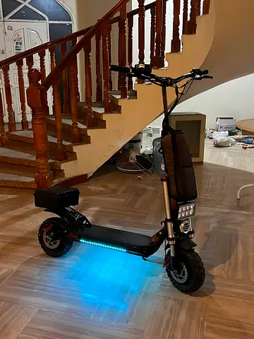 Dualmotor K5 electric e-scooter urgent sale