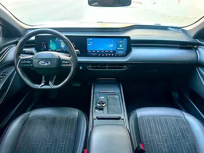2023 FORD TAURUS 照片 7