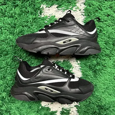 Sneakers –B22 like brand new Worn ones (EU 41 / US Men’s 8)