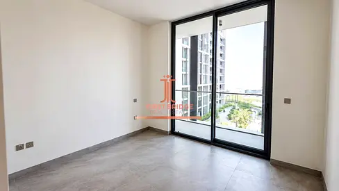 Low Floor | JGE 1 and Pool View | Vacant