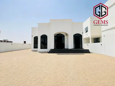 MODERN DESIGN | SPACIOUS | MAID ROOM | HUGE GARDEN