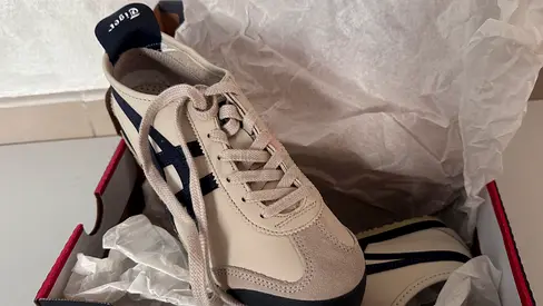 Onitsuka Tiger Mexico 66 sneakers — new in box, size available: 39