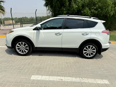 صورة 10 لـ 2018 Toyota RAV 4