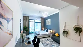 Cozy Studio with Balcony Overlooking Dubai Canal