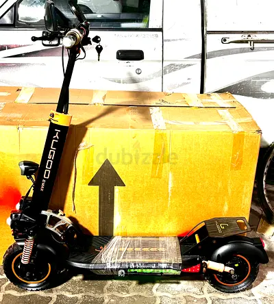 Used KUGOO D GMAX Electric Scooter — Foldable, Good Condition