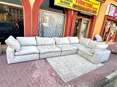 Pan Emirates pianca couch