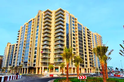 1 BHK WITH HUGE TERRACE |•| NEAR METRO |•| LUXURY BUILDING |•| ALL AMENITIES