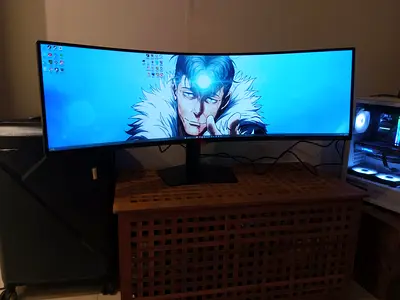 Samsung LS49CG954EMXUE (part of the Odyssey G9 series) is a massive, super-ultrawide curved gaming m