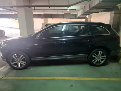 صورة مصغرة 11 لـ 2010 AUDI Q7