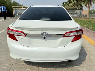 2015 Toyota CAMRY — миниатюра 12