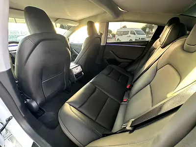 2024 Tesla MODEL 3 photo 8