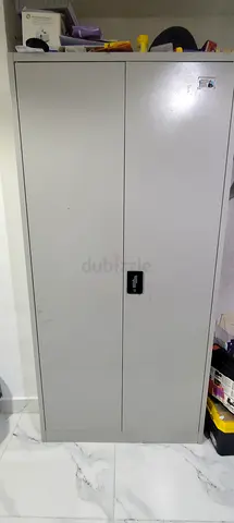 Wardrobe (metal)
