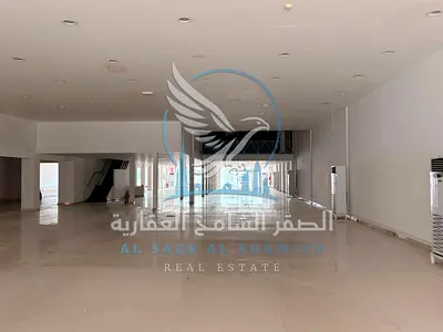 34000 SqFt Modern Showroom on Main Road Ind Area 4