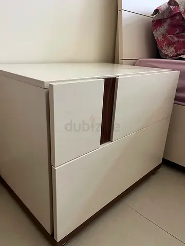 Danube 180x200 King Size Bed &
Best Bonnel Spring Mattress Foam with 2 side table