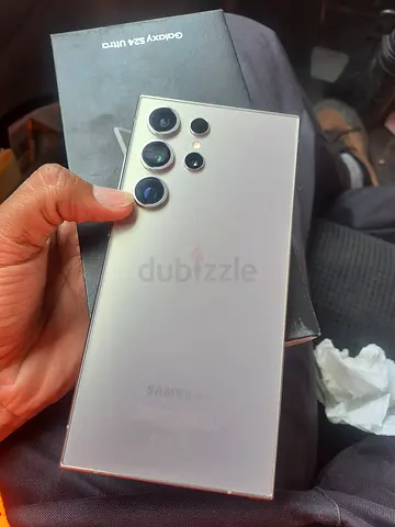 Samsung Galaxy S24 Ultra - Mint Condition with Box