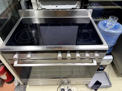 Siemens 5 Ceramic Hoobs 90Cm , Electric cooking Range , DELIVERY + WARRANTY