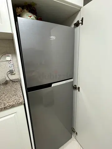 BEKO 2-Door Fridge with Freezer, 300 L - Slim Silver, FLAWLESS Condition