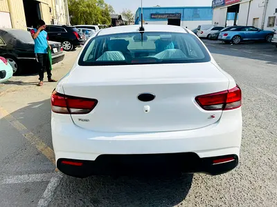 2019 KIA RIO 缩略图 20