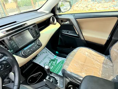 صورة 12 لـ 2018 Toyota RAV 4