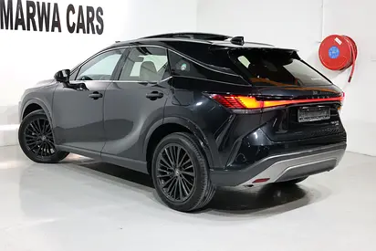 2023 Lexus RX-SERIES photo 4