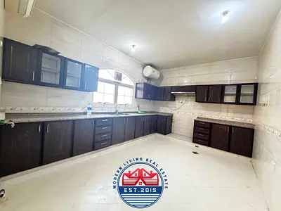 Luxurious 3 Bedrooms Hall at First Floor in Shawamekh available for rent