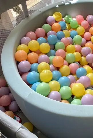 Ball pit
