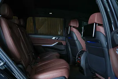 2022 BMW X7 缩略图 13