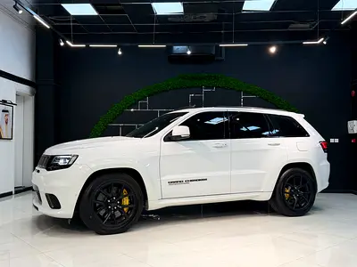 Jeep Grand Cherokee Trackhawk 2018 | GCC Specs | Supercharged 6.2L V8