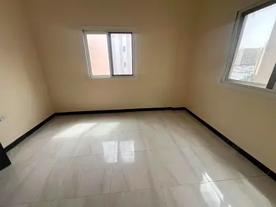 Close to rosary school 1bhk just in 32k with 6cheques payment only for family