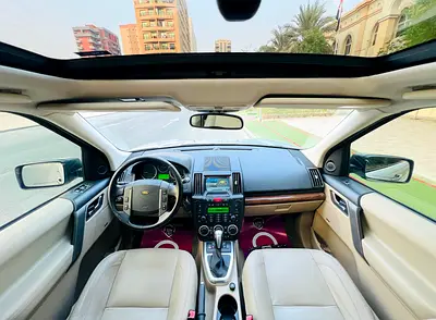 2010 LAND Rover LR2 照片 15