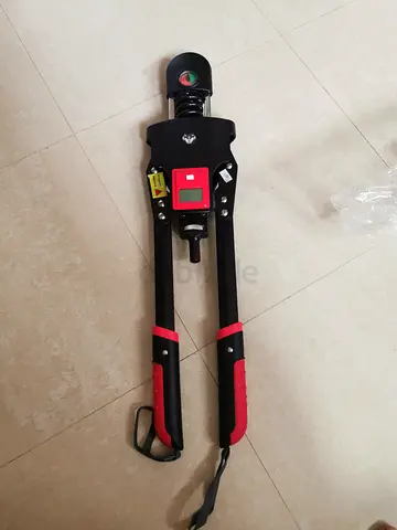 Hydraulic Arm exersizer and Chest expander