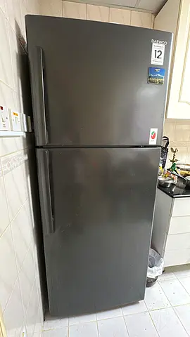 DAEWOO BIG FRIDGE IN EXCELLENT WORKING CONDITION