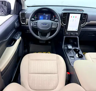 صورة 14 لـ 2024 FORD EVEREST