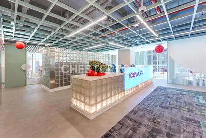 Furnished I Canal Views I 15 parkings