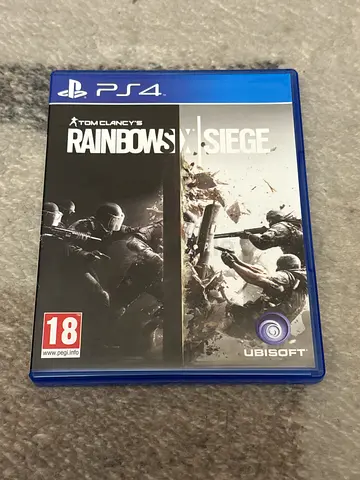 Tom Clancy's Rainbow Six Siege (PS4) - Used